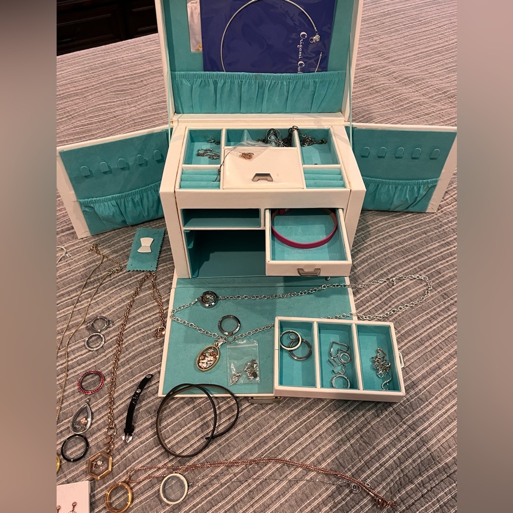 Large Lot Origami Owl